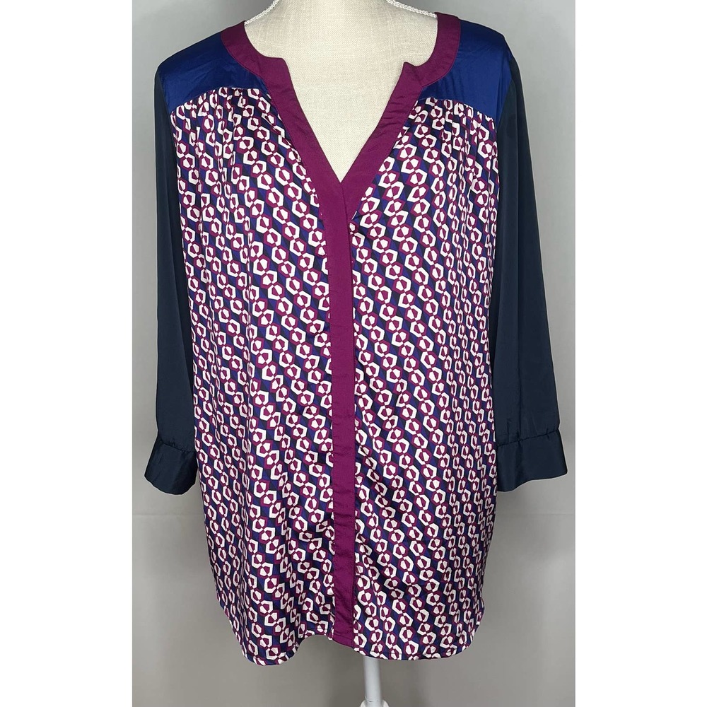 A Pea In The Pod women maternity purple dark blue black blouse hexagon design M